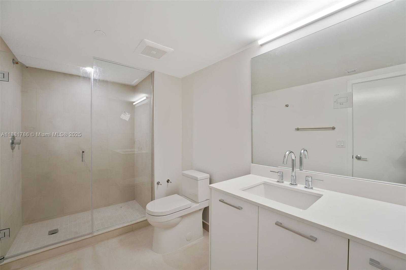 Small Image of 1500 BAY RD #N-1512, Miami Beach Number 15