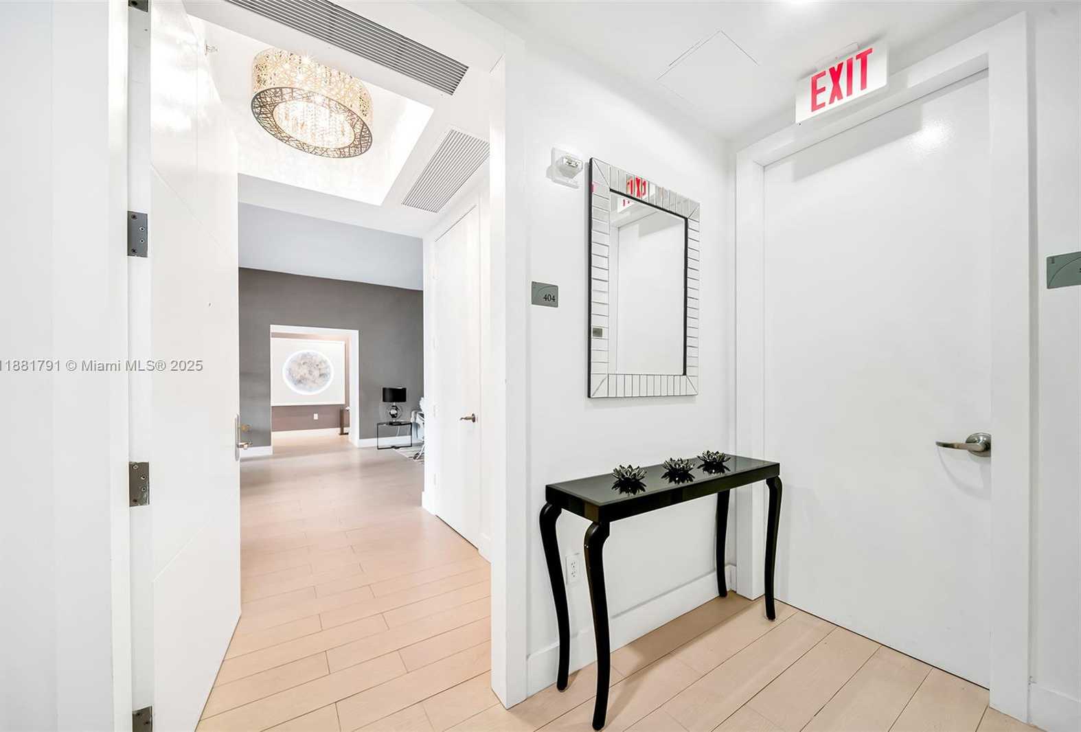 Small Image of 15901 COLLINS AVE #404, Sunny Isles Beach Number 21