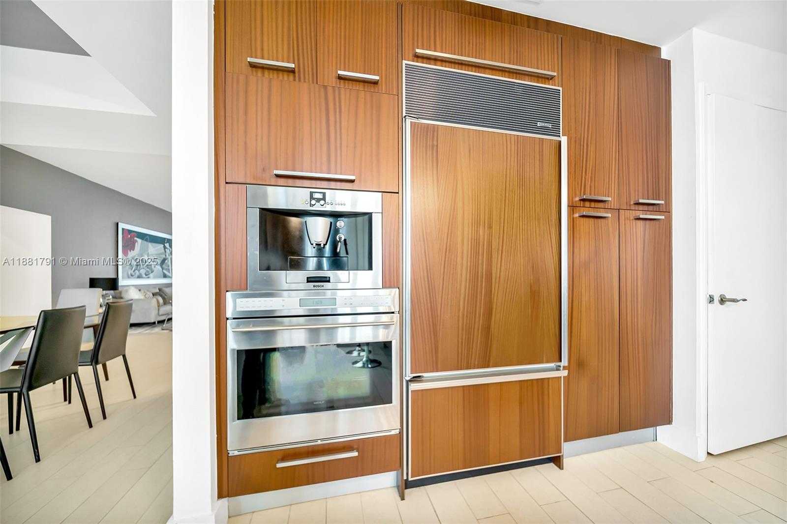 Small Image of 15901 COLLINS AVE #404, Sunny Isles Beach Number 22