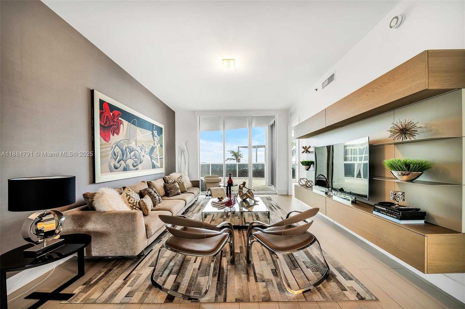 Small Image of 15901 COLLINS AVE #404, Sunny Isles Beach Number 5