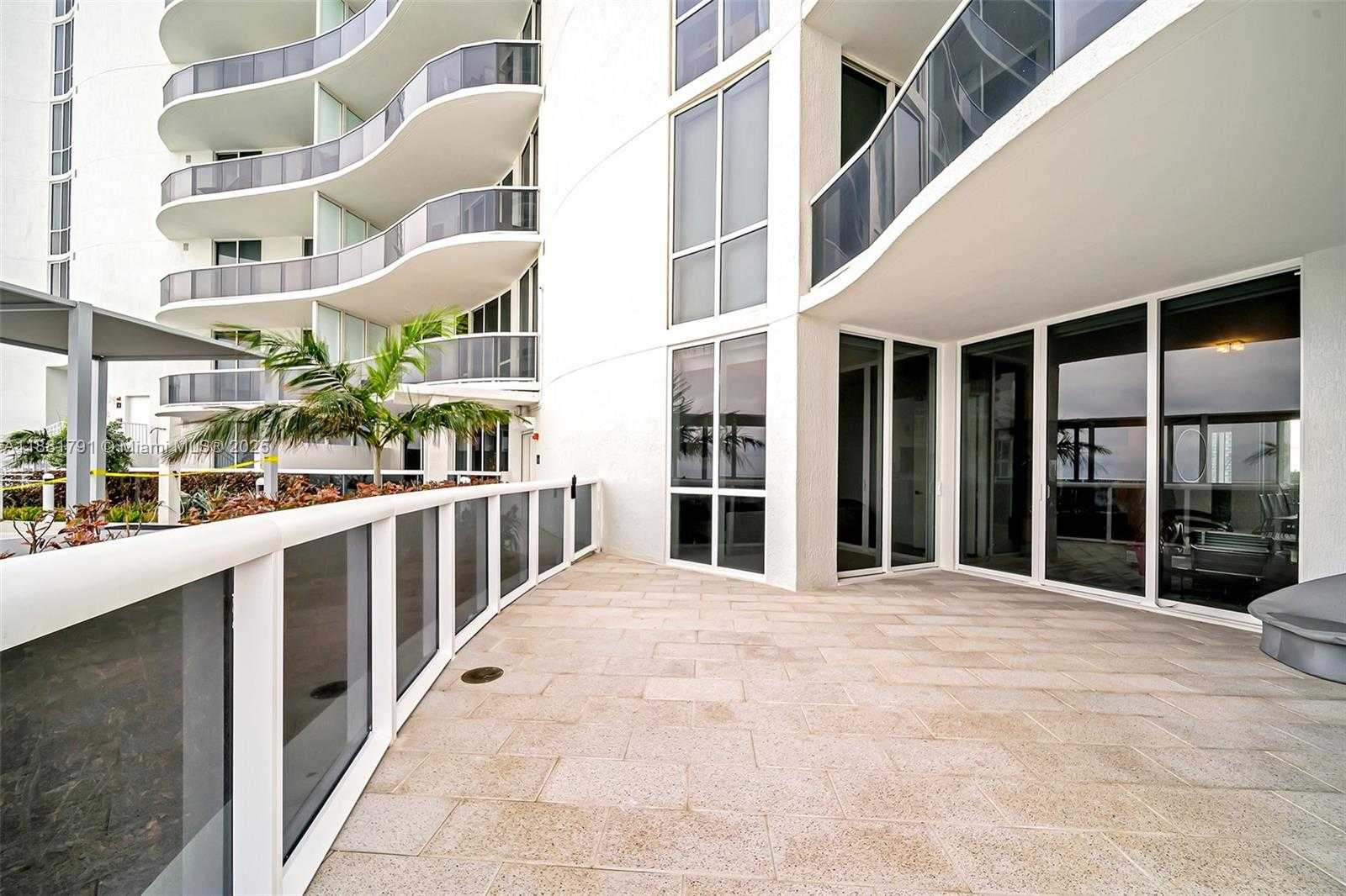 Small Image of 15901 COLLINS AVE #404, Sunny Isles Beach Number 7