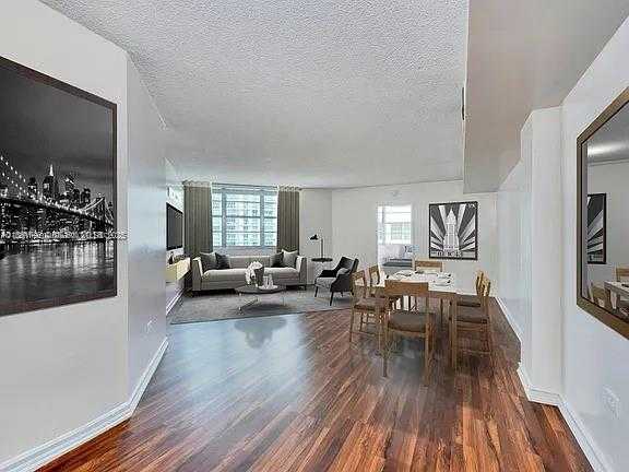 Small Image of 905 BRICKELL BAY DR #1522, Miami Number 2