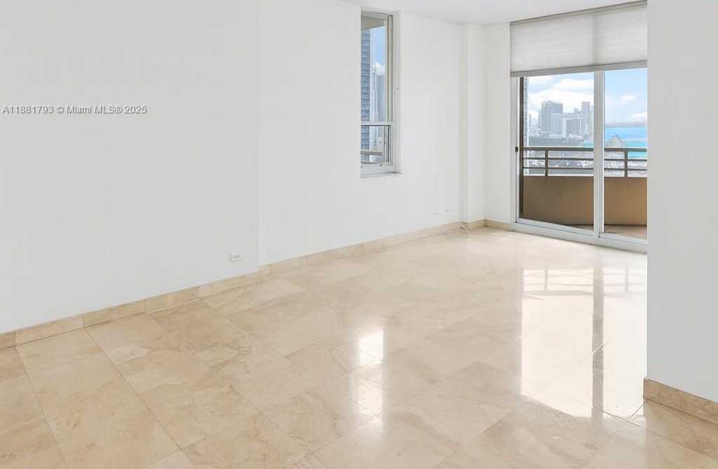 Small Image of 888 BRICKELL KEY #2510, Miami Number 11