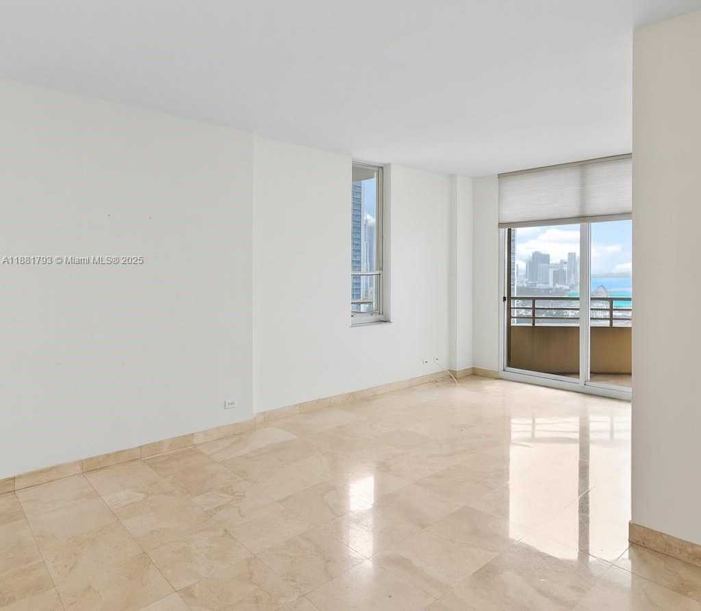 Small Image of 888 BRICKELL KEY #2510, Miami Number 9