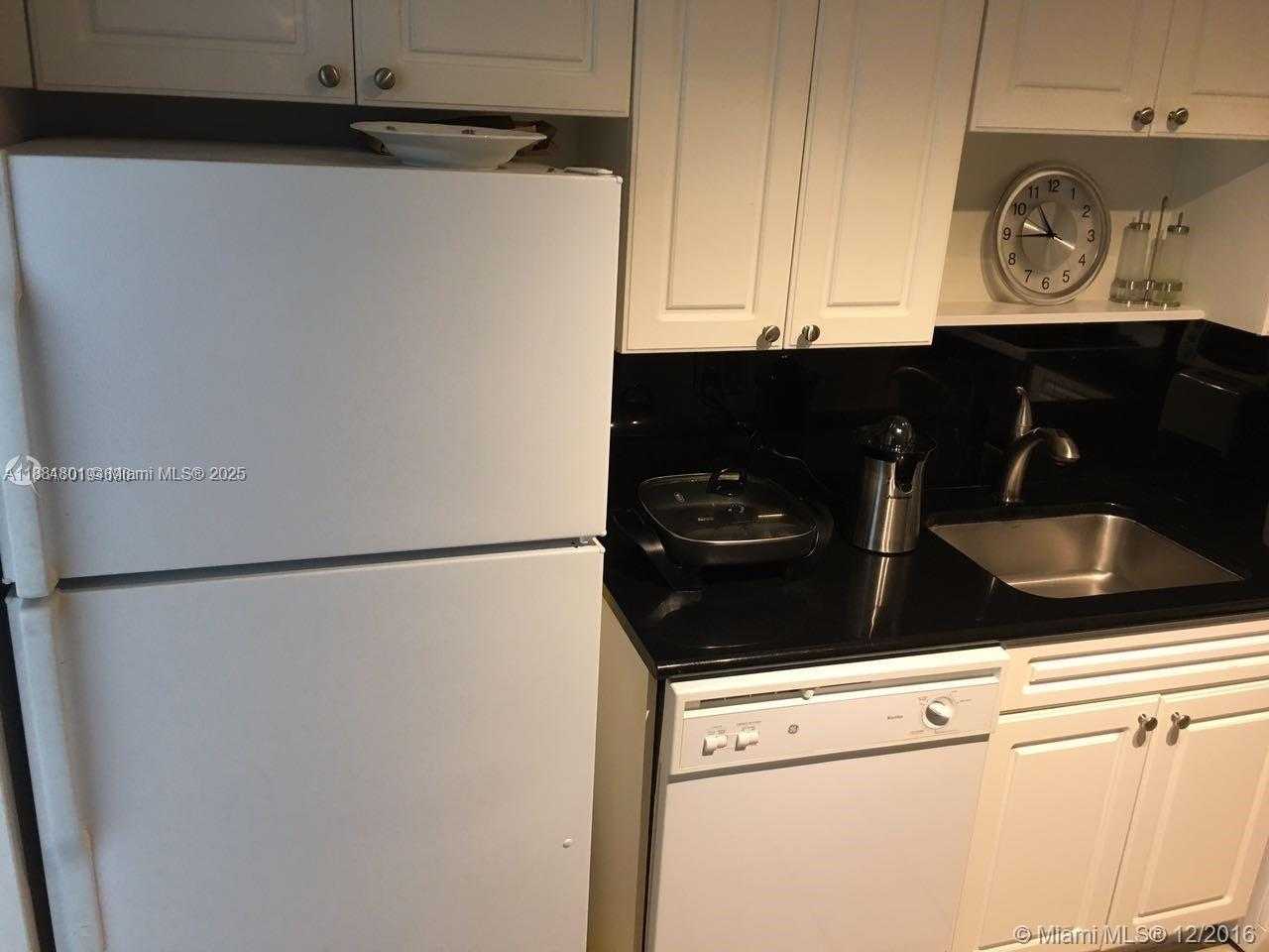 Small Image of 2501 SOUTH OCEAN DR #336, Hollywood Number 9