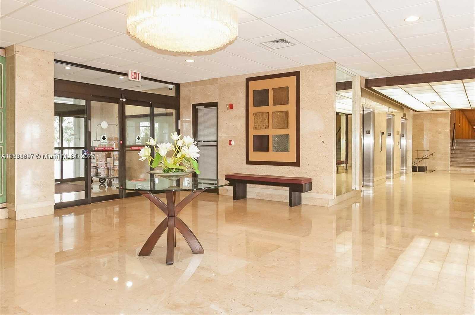 Small Image of 300 BAYVIEW DR #1711, Sunny Isles Beach Number 45