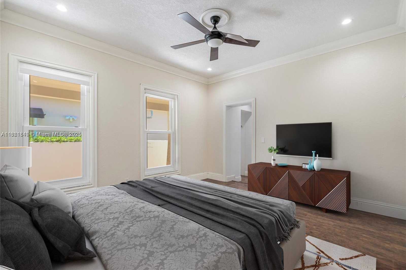 Small Image of 1365 SOUTH WEST 18TH ST, Miami Number 26