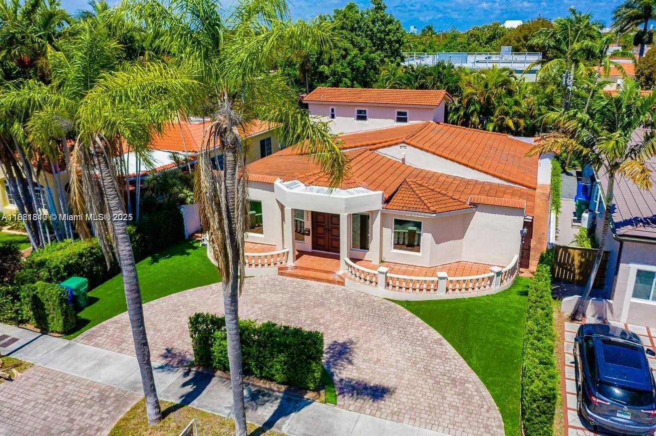 Small Image of 1365 SOUTH WEST 18TH ST, Miami Number 34