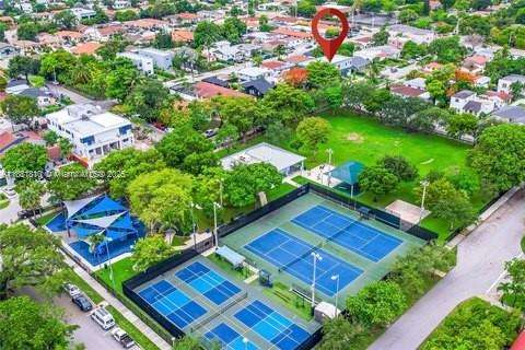 Small Image of 1365 SOUTH WEST 18TH ST, Miami Number 6