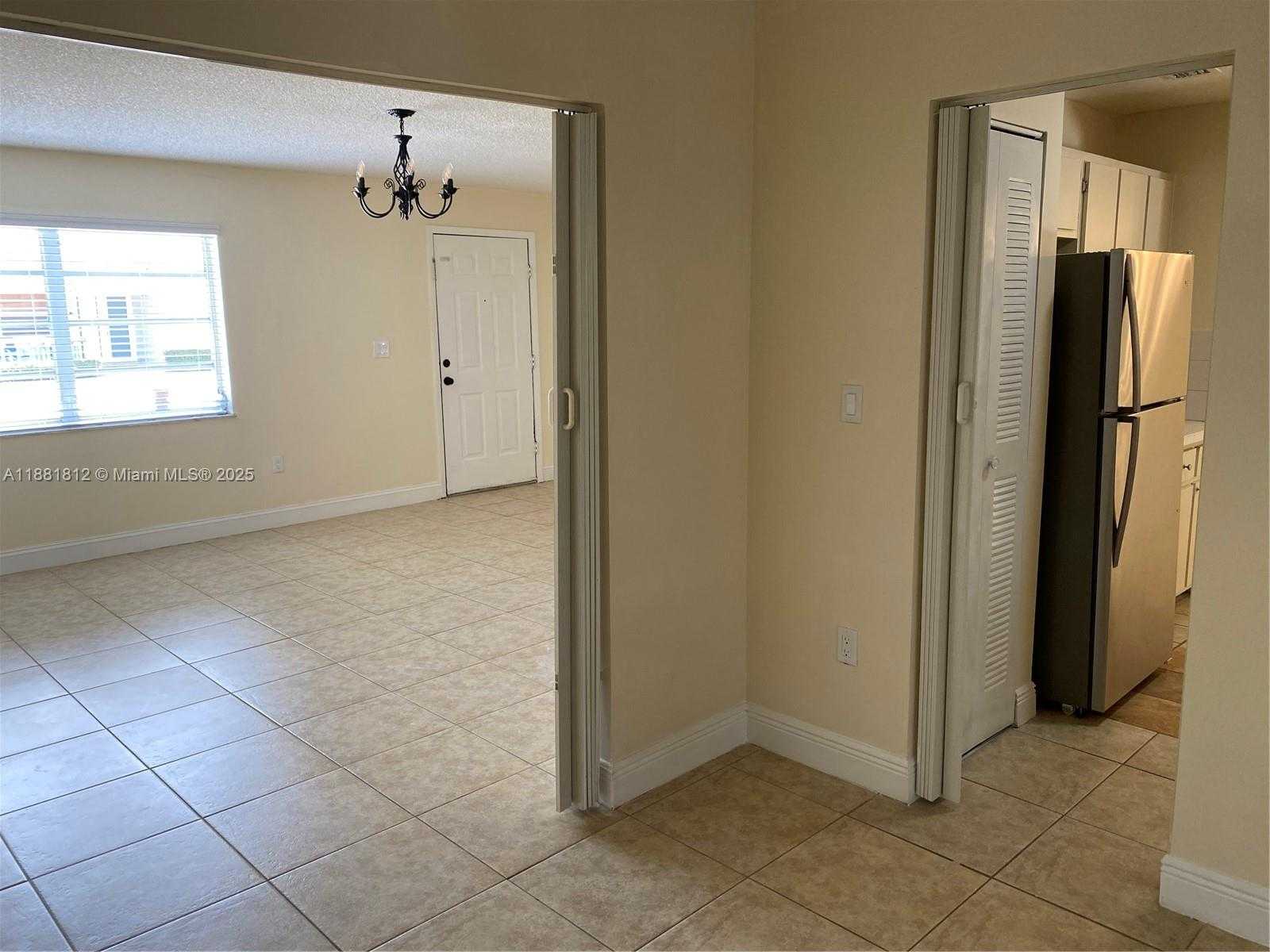 Small Image of 535 WEST 79TH PL, Hialeah Number 3