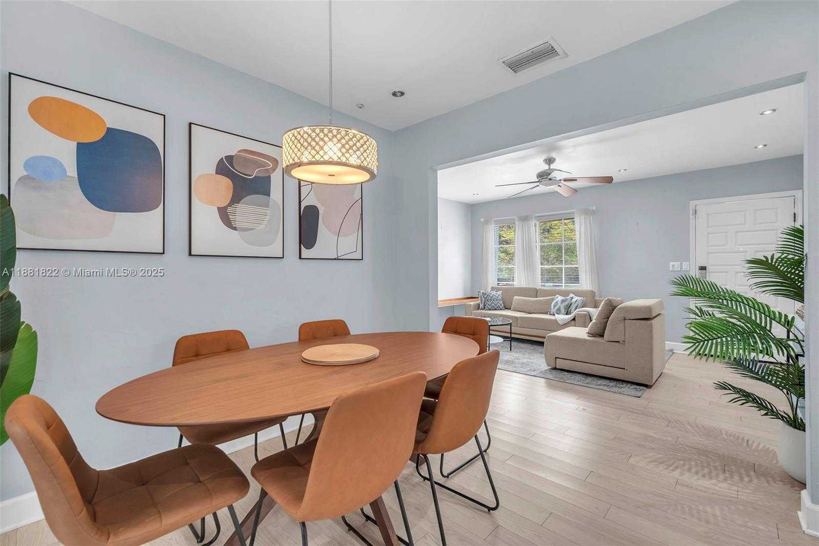 Small Image of 3671 SOUTH WEST 19TH ST, Miami Number 4