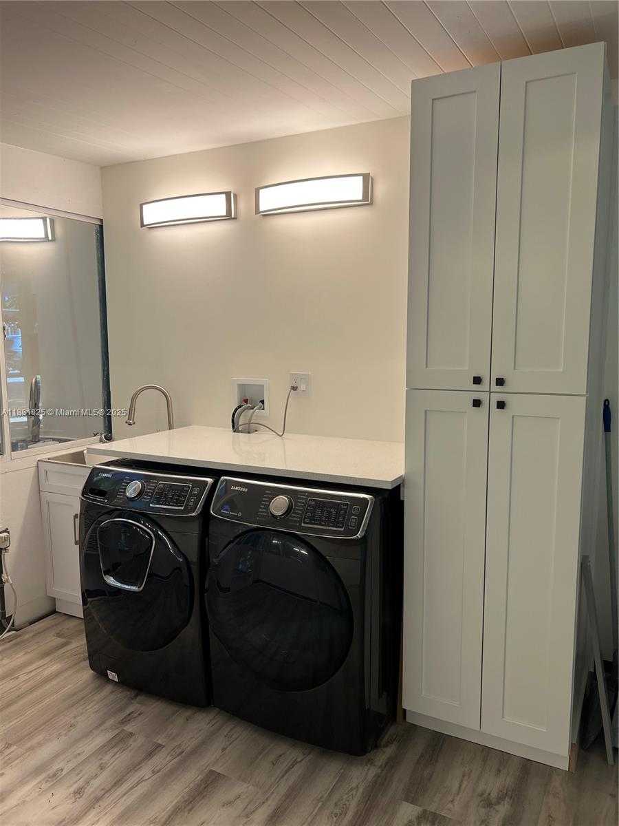 Small Image of 500 NORTH EAST 27TH DR, Wilton Manors Number 32