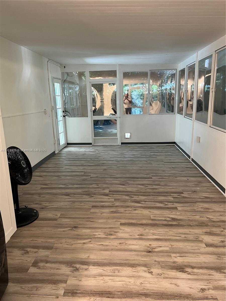 Small Image of 500 NORTH EAST 27TH DR, Wilton Manors Number 34
