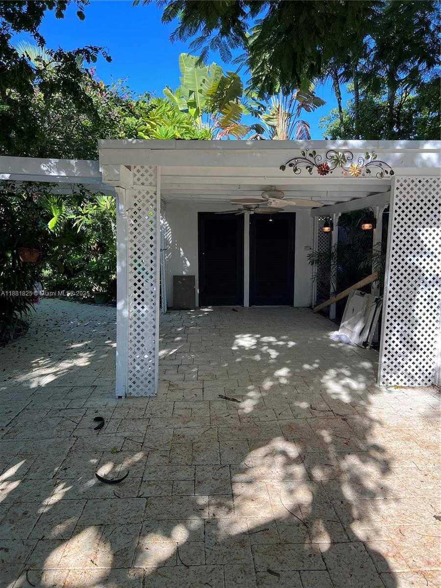 Small Image of 500 NORTH EAST 27TH DR, Wilton Manors Number 5