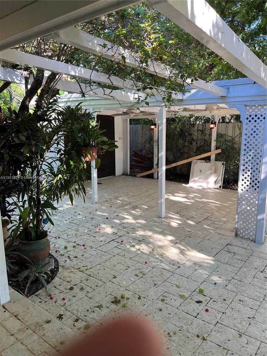 Small Image of 500 NORTH EAST 27TH DR, Wilton Manors Number 6