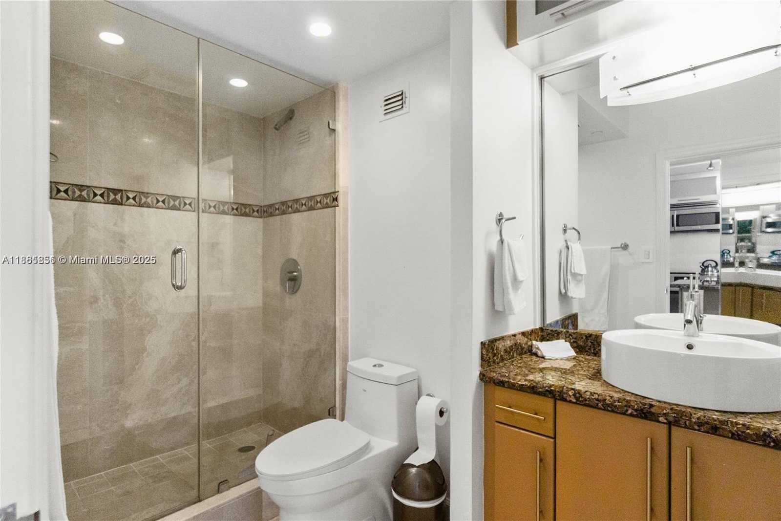 Small Image of 100 LINCOLN RD #1046, Miami Beach Number 14