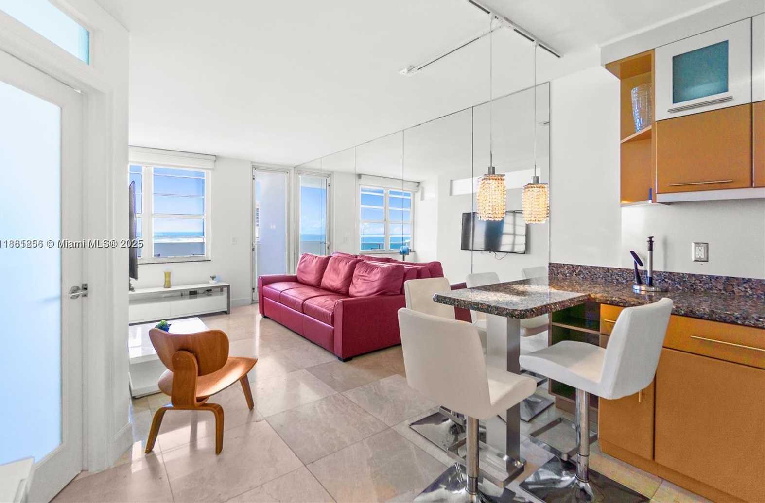 Small Image of 100 LINCOLN RD #1046, Miami Beach Number 4