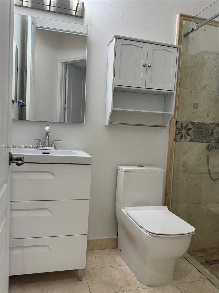 Small Image of 1928 NORTH EAST 4TH CT, Homestead Number 9