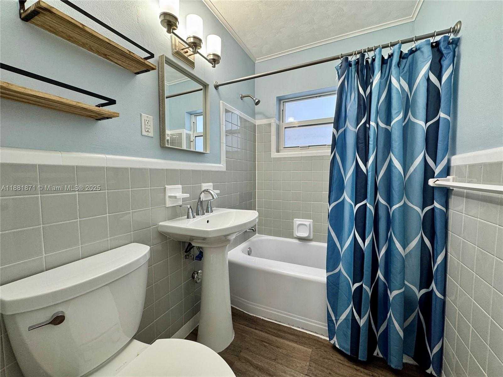 Small Image of 4881 NORTH EAST 2ND AVE, Oakland Park Number 16