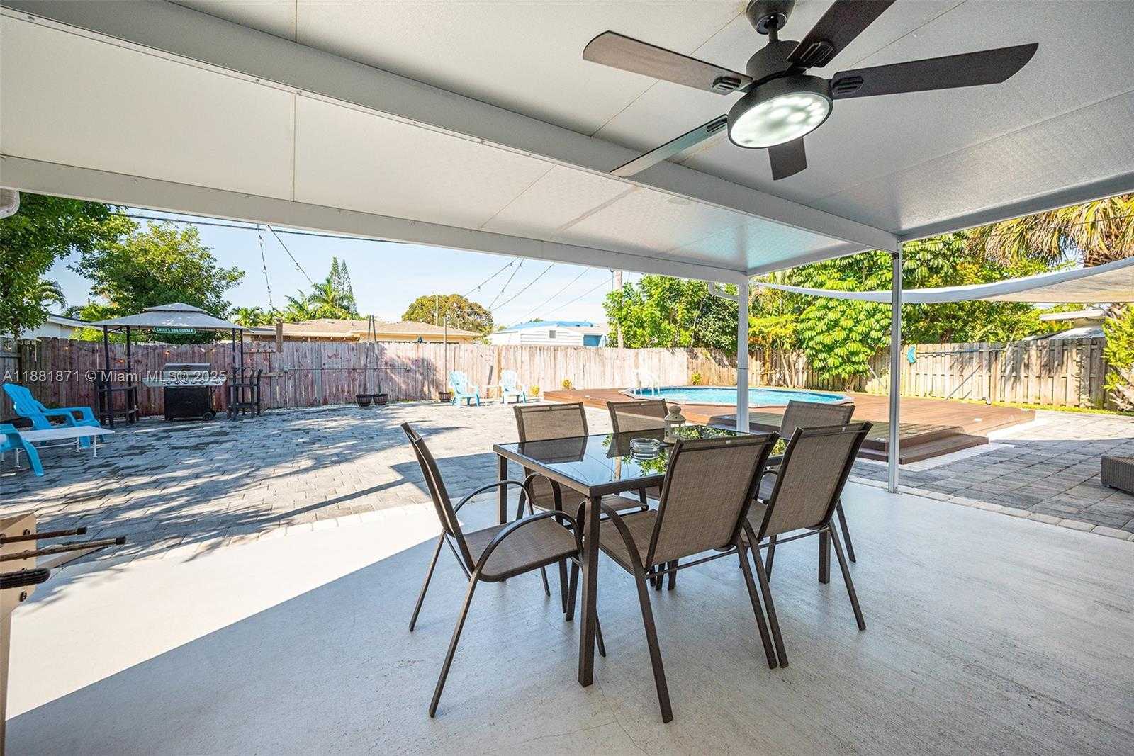Small Image of 4881 NORTH EAST 2ND AVE, Oakland Park Number 23