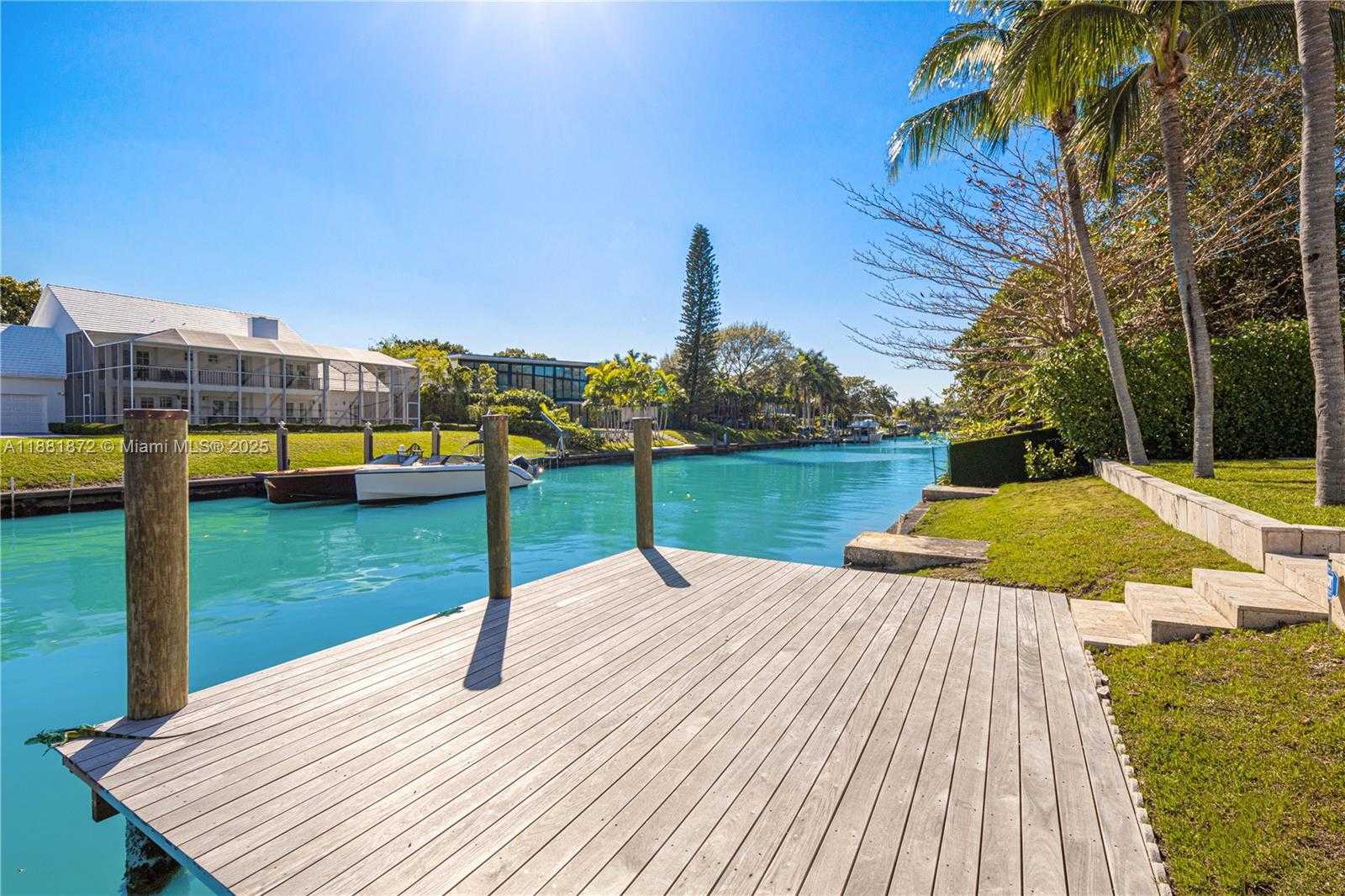 Small Image of 720 LAKE ROAD, Miami Number 32