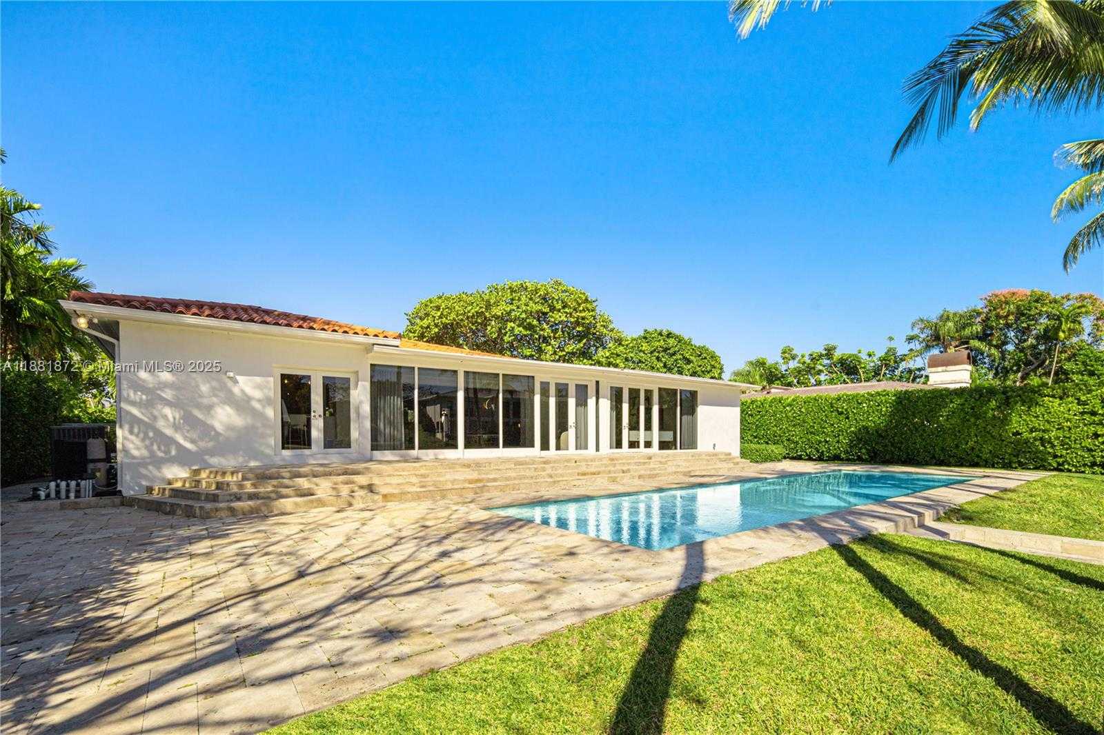 Small Image of 720 LAKE ROAD, Miami Number 36
