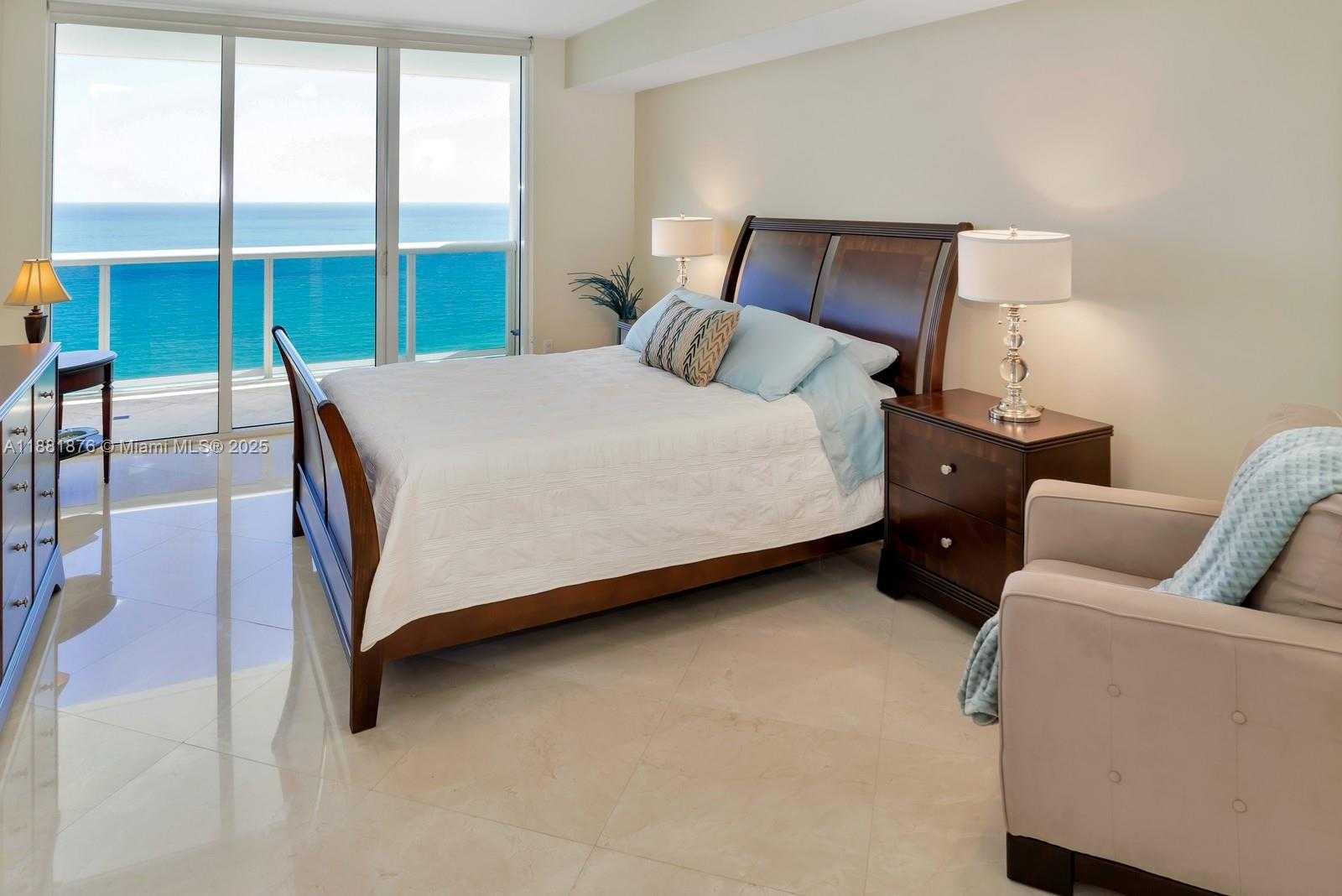 Small Image of 1850 SOUTH OCEAN DR #2203, Hallandale Beach Number 6