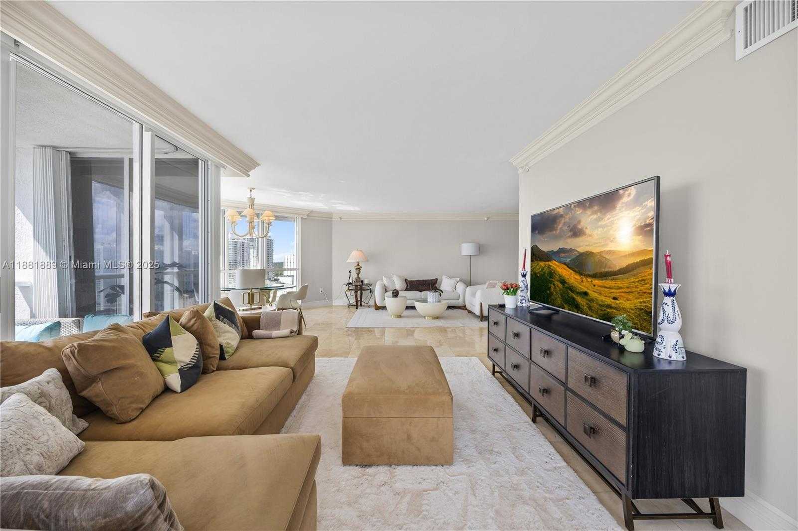 Small Image of 16711 COLLINS AVE #2007, Sunny Isles Beach Number 9