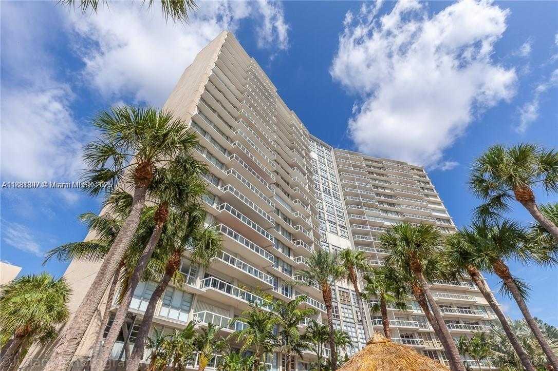 Small Image of 2451 BRICKELL AVE #3E, Miami Number 23