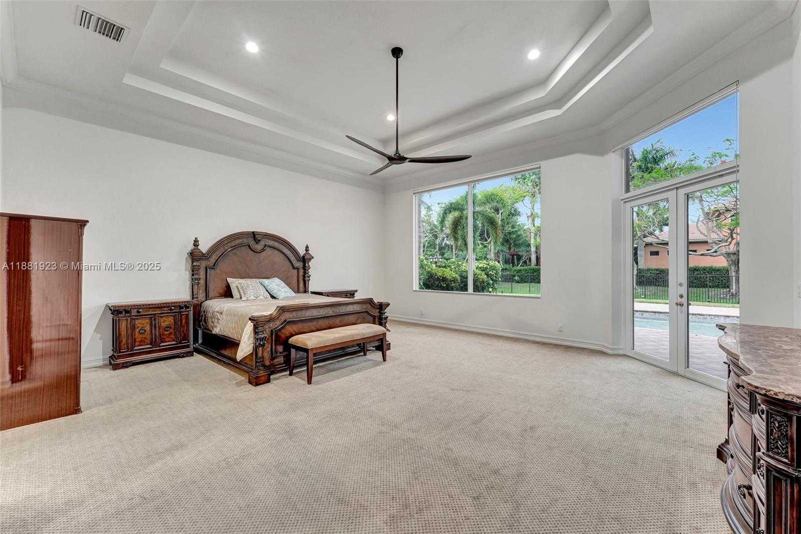 Small Image of 3203 WEST STONEBROOK CIR, Davie Number 20