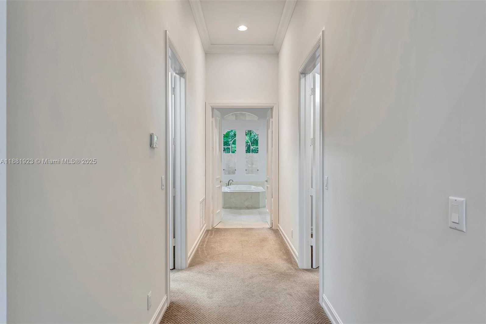 Small Image of 3203 WEST STONEBROOK CIR, Davie Number 35