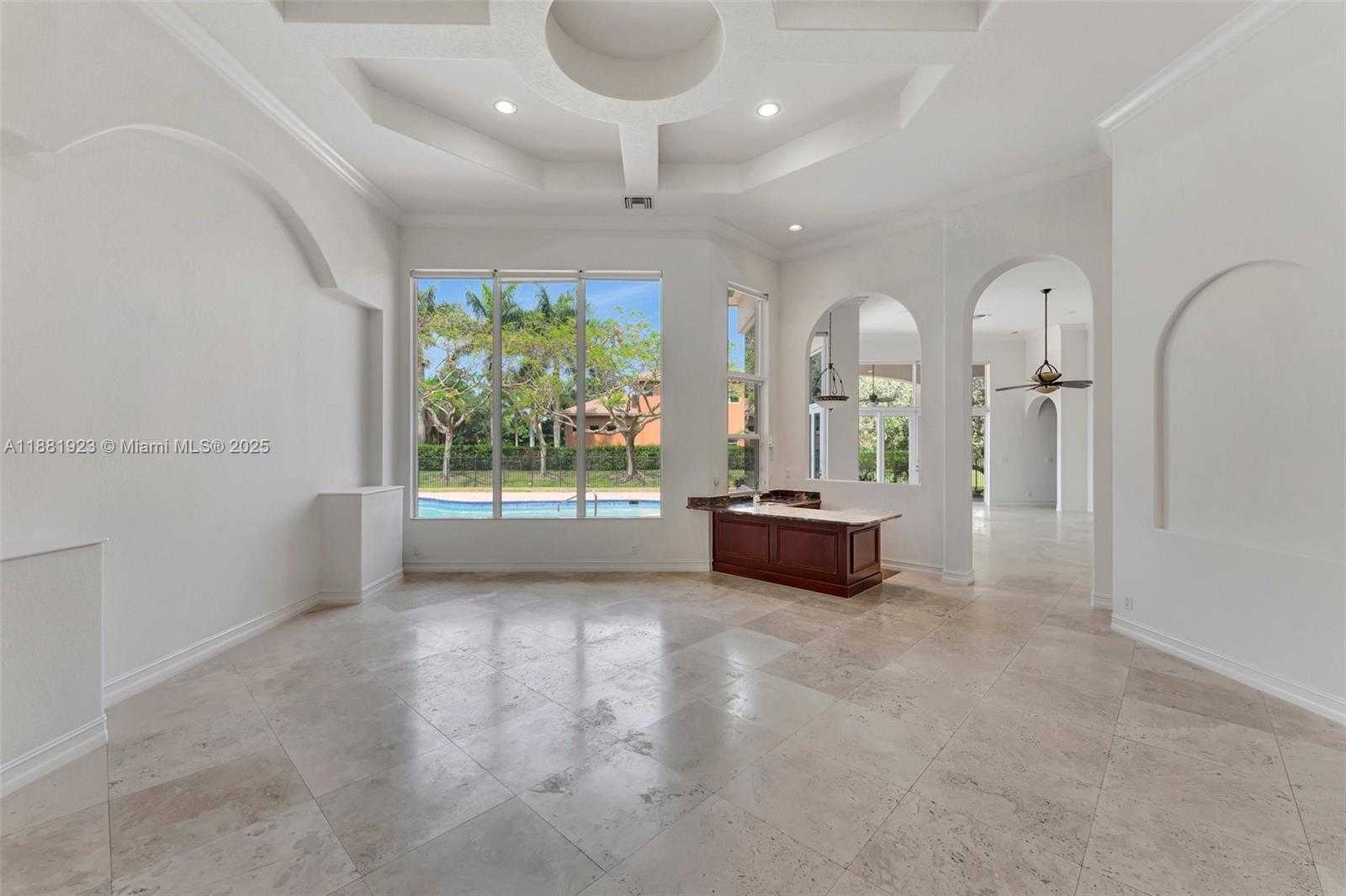 Small Image of 3203 WEST STONEBROOK CIR, Davie Number 7