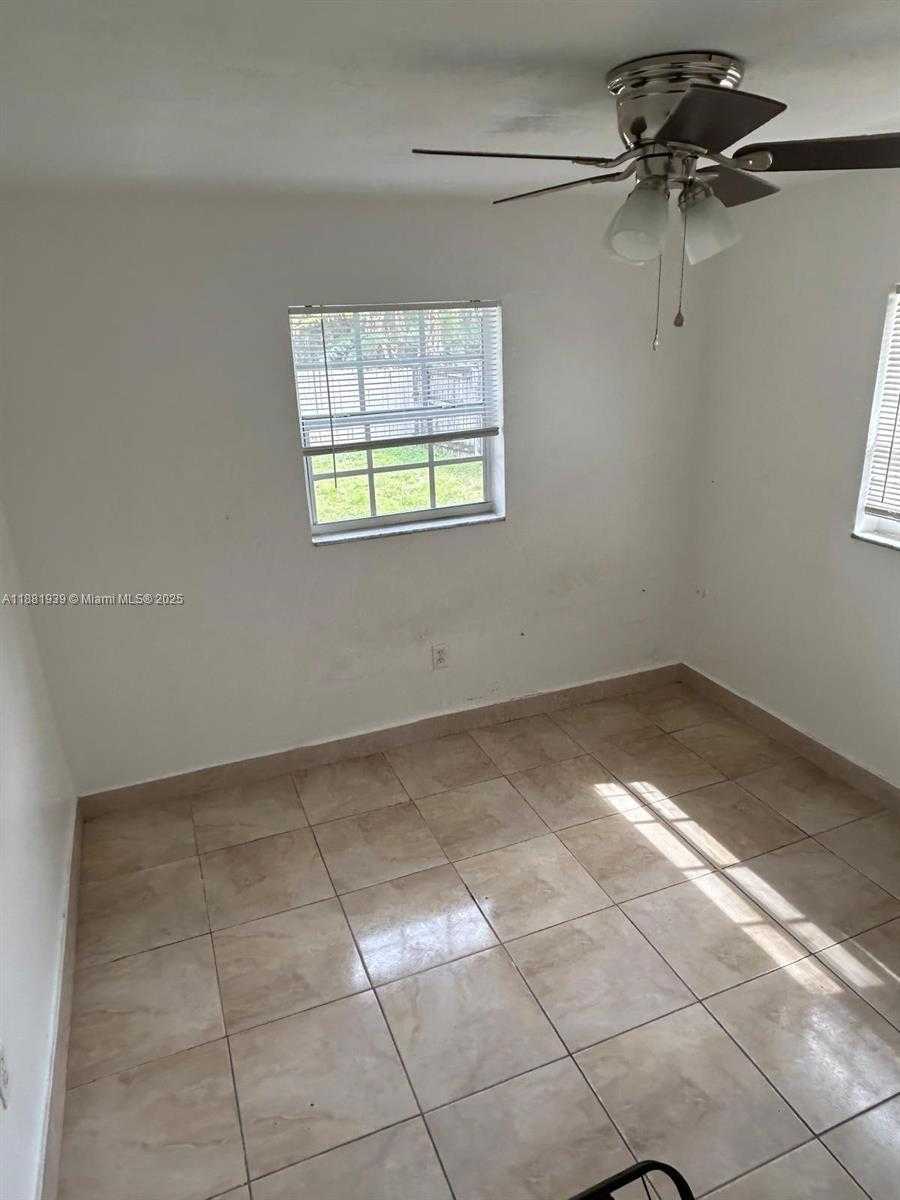 Small Image of 1905 SOUTH WEST 99TH TER #1-2, Miramar Number 7