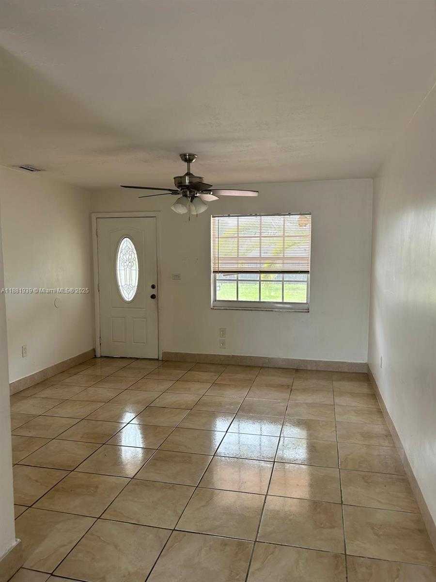 Small Image of 1905 SOUTH WEST 99TH TER #1-2, Miramar Number 8