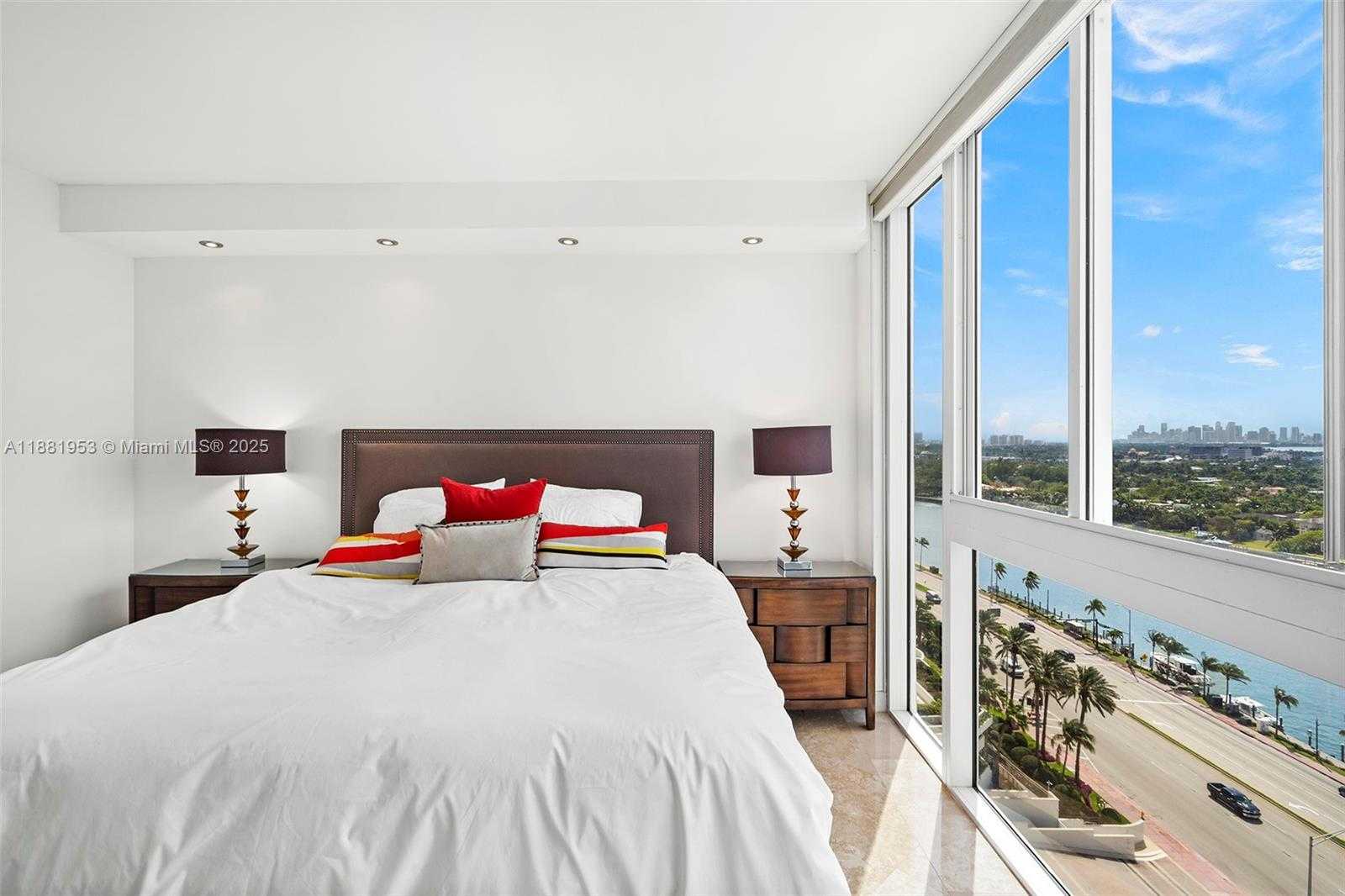 Small Image of 4779 COLLINS AVE #1707, Miami Beach Number 29