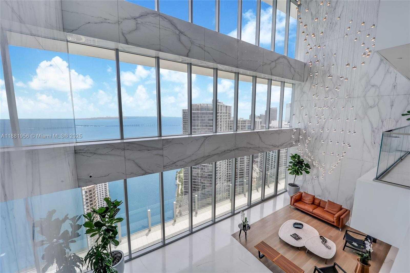 Small Image of 300 BISCAYNE BOULEVARD WAY #5108, Miami Number 15