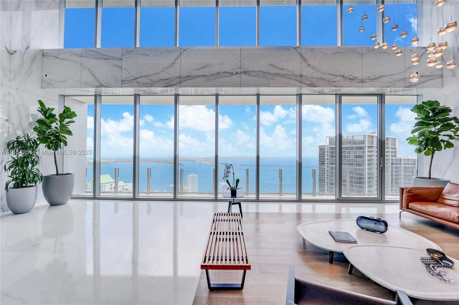 Small Image of 300 BISCAYNE BOULEVARD WAY #5108, Miami Number 16