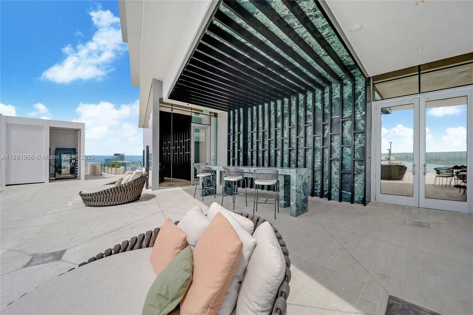 Small Image of 300 BISCAYNE BOULEVARD WAY #5108, Miami Number 24