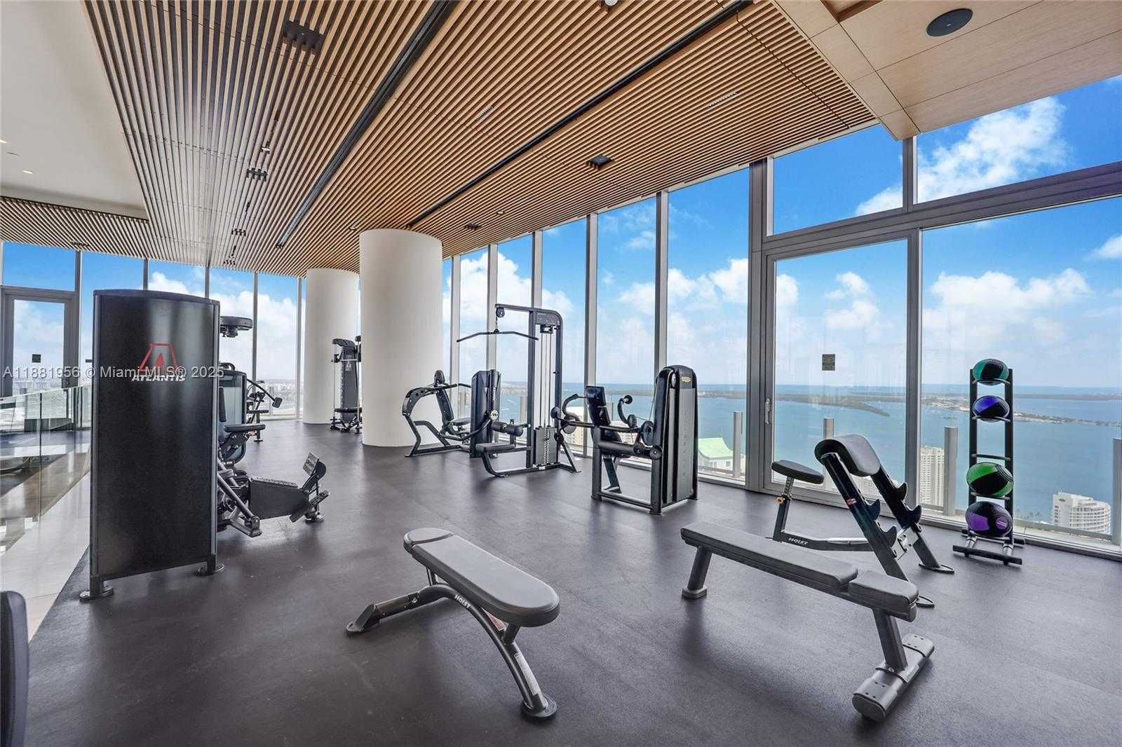 Small Image of 300 BISCAYNE BOULEVARD WAY #5108, Miami Number 33