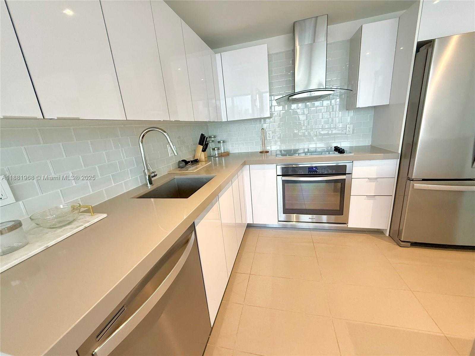 Small Image of 1600 NORTH EAST 1ST AVE #3210, Miami Number 13