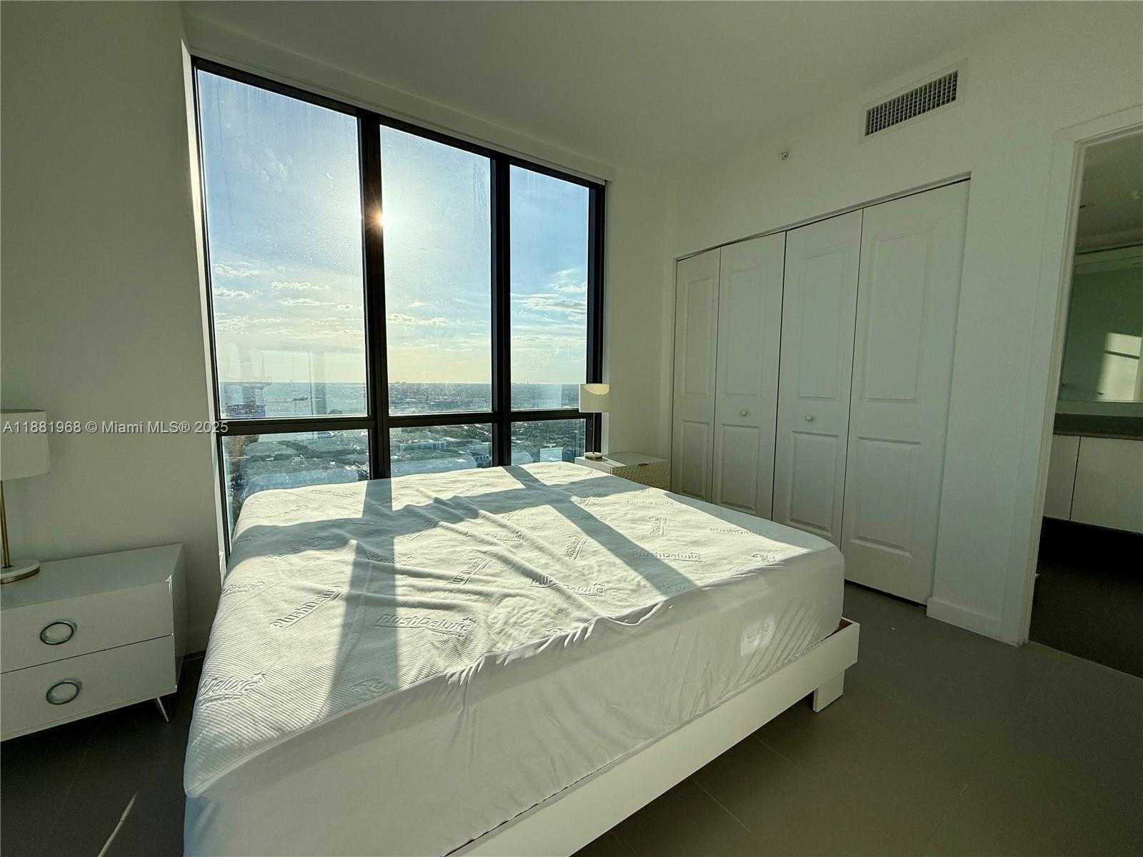 Small Image of 1600 NORTH EAST 1ST AVE #3210, Miami Number 15