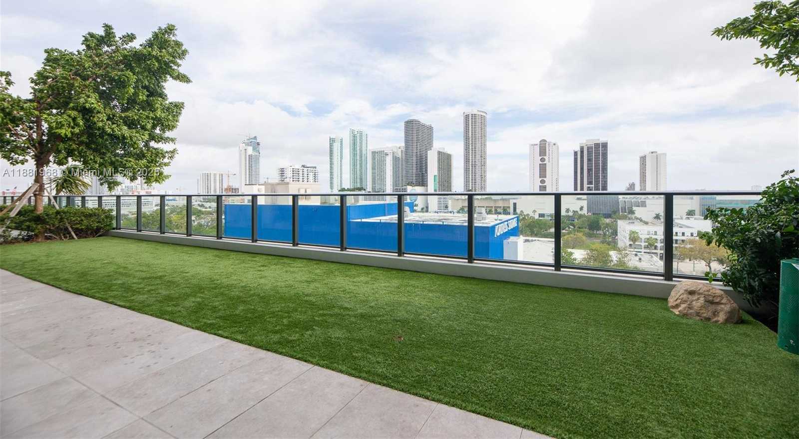 Small Image of 1600 NORTH EAST 1ST AVE #3210, Miami Number 30