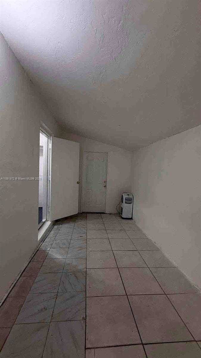 Small Image of 6473 SOUTH WEST 19TH ST, North Lauderdale Number 3