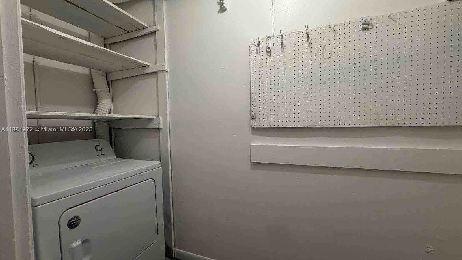 Small Image of 6473 SOUTH WEST 19TH ST, North Lauderdale Number 5