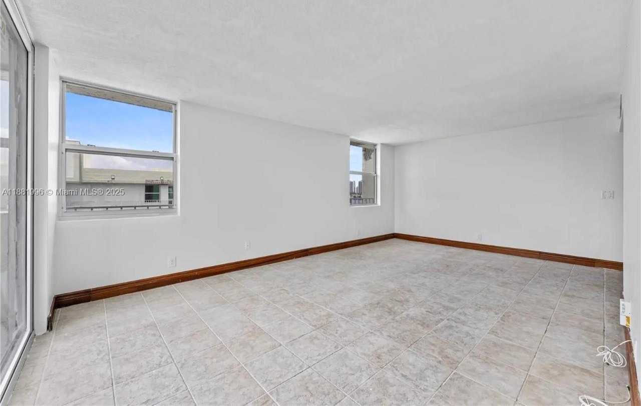 Small Image of 16570 NORTH EAST 26TH AVE #6B, North Miami Beach Number 22
