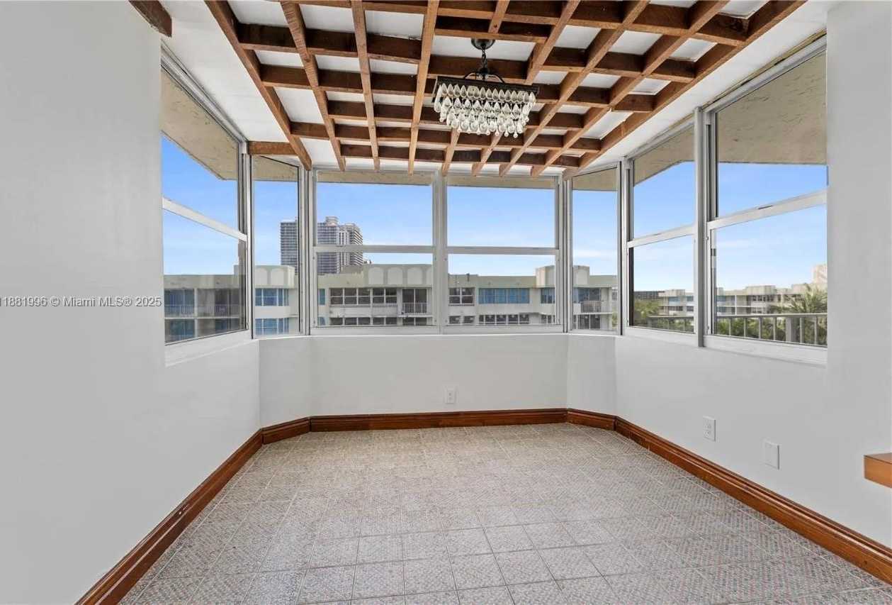 Small Image of 16570 NORTH EAST 26TH AVE #6B, North Miami Beach Number 25
