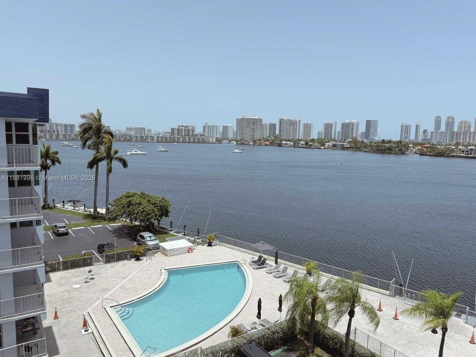 Small Image of 16570 NORTH EAST 26TH AVE #6B, North Miami Beach Number 42