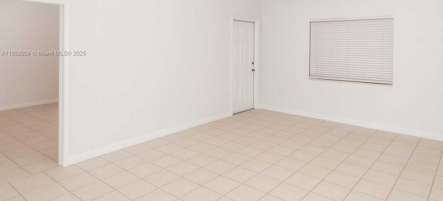 Small Image of 2516 LINCOLN ST, Hollywood Number 7