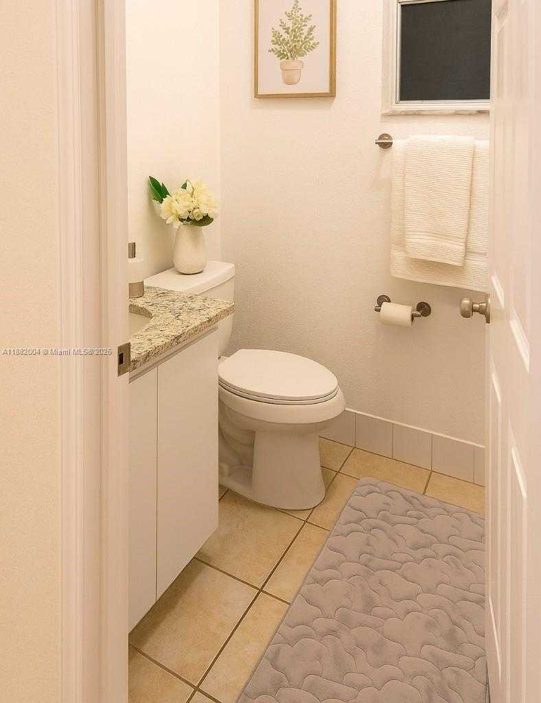 Small Image of 2516 LINCOLN ST, Hollywood Number 9