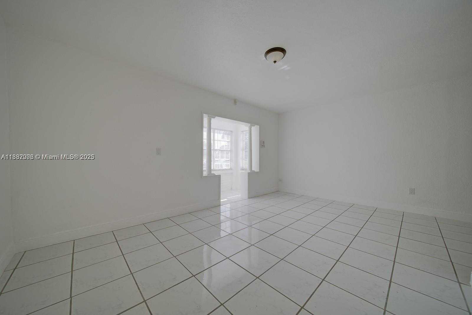 Small Image of 1471 NORTH WEST 93RD ST, Miami Number 23